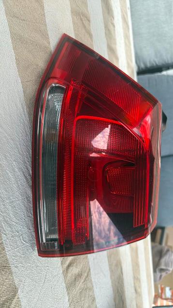 ACHTERLICHT LINKS VW GOLF 7.5 (5G0 945 095 M) beschikbaar voor biedingen