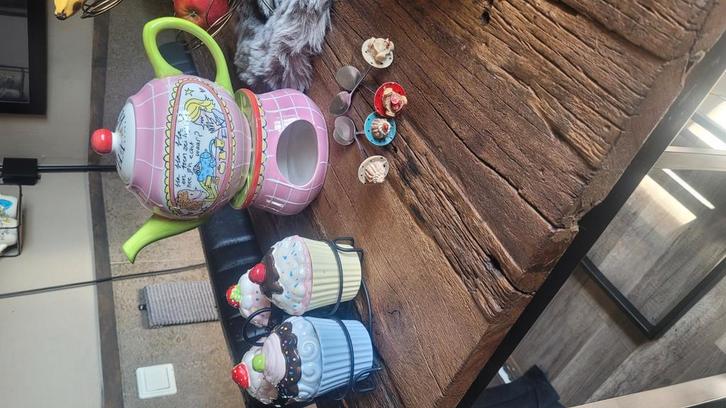 Amsterdam blond theeset, Huis en Inrichting, Keuken | Servies, Zo goed als nieuw, Overige typen, Overige stijlen, Aardewerk, Ophalen