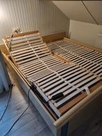 Twee elektrisch verstelbare  latten bedbodems 90 x 200, Huis en Inrichting, Slaapkamer | Matrassen en Bedbodems, Ophalen, Eenpersoons