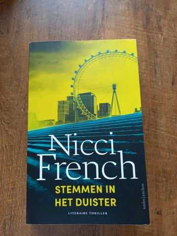 Nicci French Stemmen in het duister   beschikbaar voor biedingen