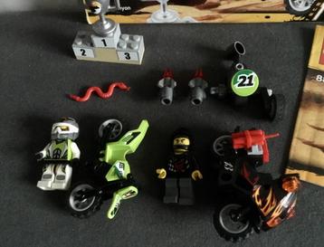 Lego World Racers Slangenkoof - 8896 beschikbaar voor biedingen