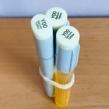 Copic sketch marker Y00 met refill beschikbaar voor biedingen