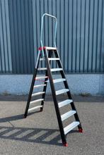 Trap 8 treden dubbel oploopbaar met steunbeugel NIEUW, Doe-het-zelf en Verbouw, Ladders en Trappen, Trap, Nieuw, Ophalen of Verzenden