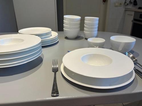 Dibbern servies - Fine Bone China, Huis en Inrichting, Keuken | Servies, Nieuw, Compleet servies, Overige stijlen, Porselein, Ophalen