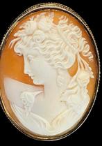 Prachtige Handgesneden Camee Broche in 14 k gouden Rand, Sieraden, Tassen en Uiterlijk, Antieke sieraden, Verzenden, Goud, Broche