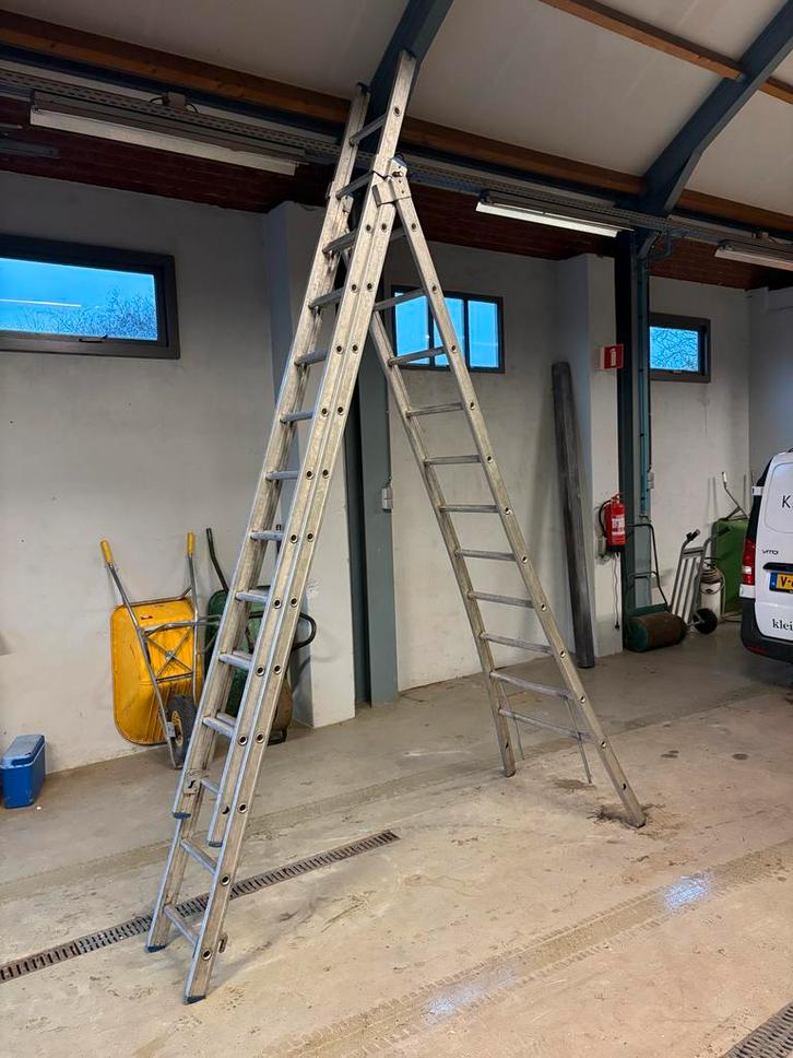 3x 12-treeds ladder met mankementen, Doe-het-zelf en Verbouw, Ladders en Trappen, Gebruikt, Ladder, 4 meter of meer, Ophalen