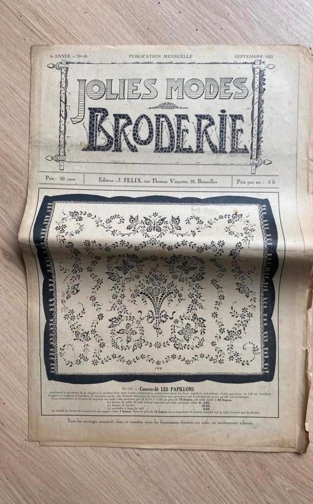 Jolies modes broderies september 1922, Ophalen of Verzenden, 1920 tot 1940, Knipsel(s)