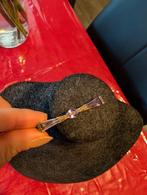 Zilveren broche met natuurlijke amethist, Sieraden, Tassen en Uiterlijk, Antieke sieraden, Ophalen of Verzenden, Zilver, Broche