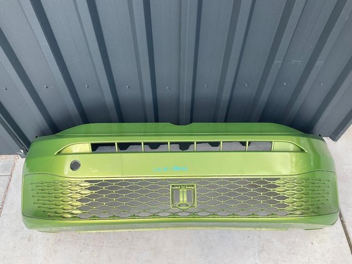 Bumper Volkswagen CADDY 2k7 2K7807221A Voorbumper C10-13047, Auto diversen, Tuning en Styling, Ophalen of Verzenden