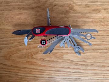 Victorinox Zwitsers Zakmes - Ergonomisch Rood Handvat - Uits beschikbaar voor biedingen