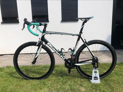 Bianchi Impulso 56 Ultegra Triple, Fietsen en Brommers, Fietsen | Racefietsen, Gebruikt, Overige merken, Meer dan 20 versnellingen