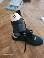 Skechers zwart met goud ebleem, Kleding | Dames, Schoenen, Ophalen of Verzenden, Zo goed als nieuw, Zwart, Sneakers of Gympen