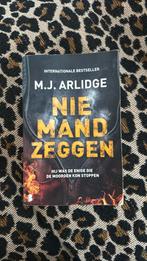 M.J. Arlidge - Niemand zeggen, Gelezen, Ophalen of Verzenden, Nederland, M.J. Arlidge