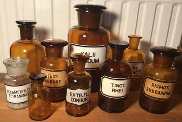 apothekersflessen apothekerspotten apotheek beschikbaar voor biedingen