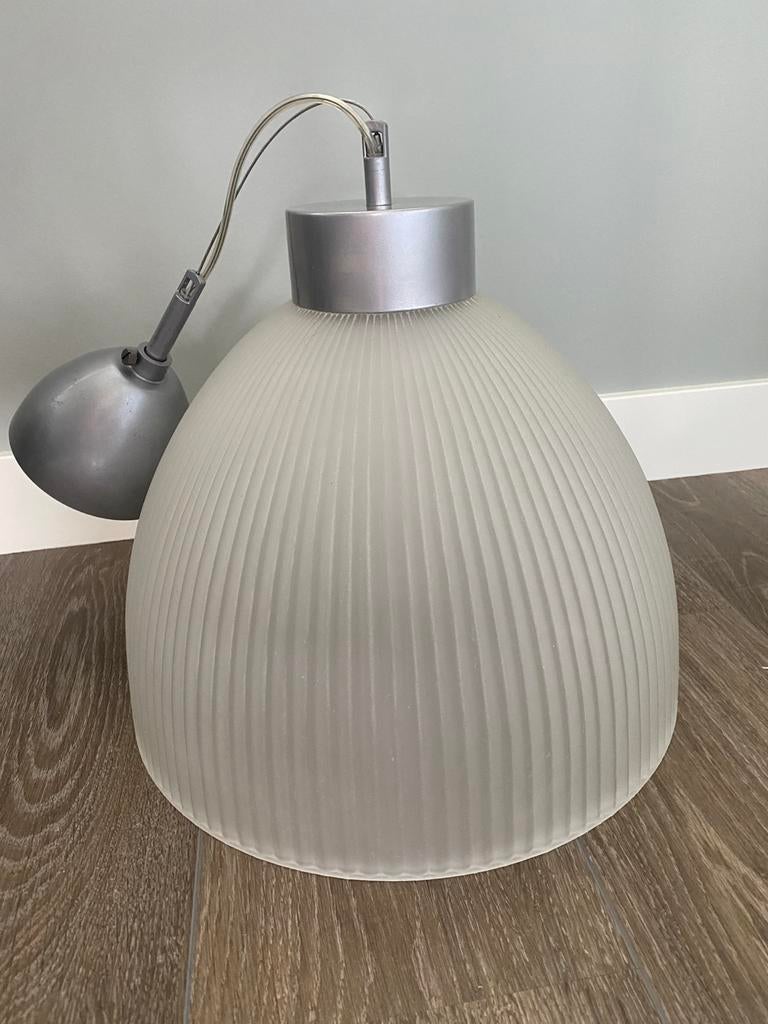 Mooie glazen hanglamp met grijs ophangsysteem, Ophalen, Gebruikt, Glas, Minder dan 50 cm