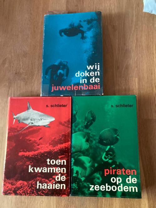 Nostalgische duik boeken., Watersport en Boten, Duiken, Zo goed als nieuw, Verzenden