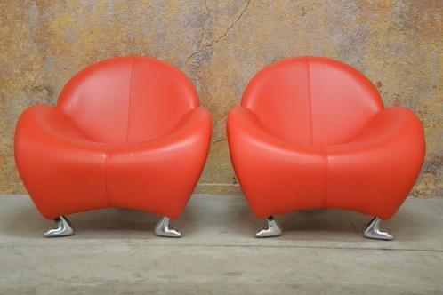 ZGANieuw rode leren Leolux Papageno design fauteuil, Huis en Inrichting, Fauteuils, Zo goed als nieuw, Leer, Metaal, 75 tot 100 cm