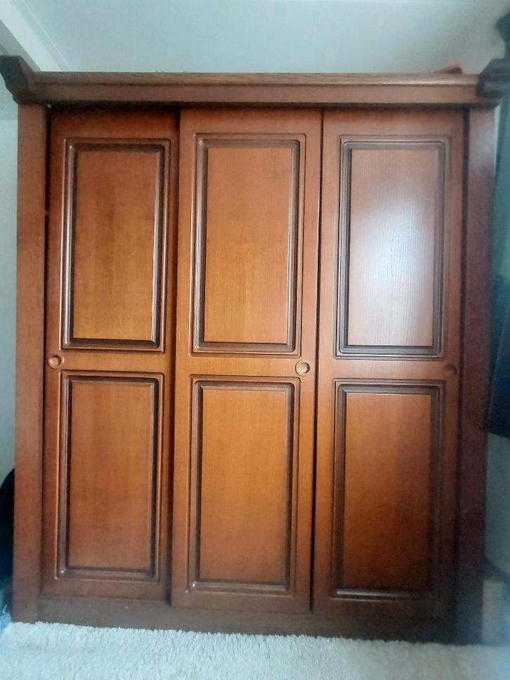 Vintage kledingkast met schuifdeuren 188/154/56,5 cm, Huis en Inrichting, Kasten | Kledingkasten, Zo goed als nieuw, 150 tot 200 cm