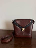 Vintage bordeaux rode leren schoudertas met gouden sluiting, Ophalen of Verzenden, Zo goed als nieuw, Rood