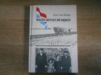 Cor van Stam Wacht binnen de dijken ( hardcover), Ophalen of Verzenden, Zo goed als nieuw, Tweede Wereldoorlog