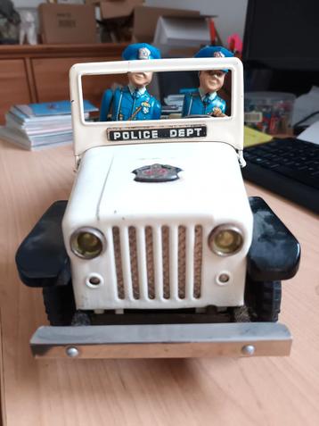 Vintage Zelfrijdende Politie Auto 1961 - Nostalgie! beschikbaar voor biedingen