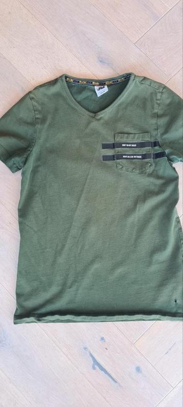 Groen shirt met V-hals van Shoeby, maat 158-164  beschikbaar voor biedingen
