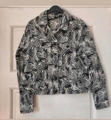 Leuke jas van Vera Moda maat XL beschikbaar voor biedingen