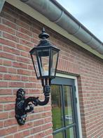 Mooie gietijzeren buitenlamp!, Tuin en Terras, Buitenverlichting, Verzenden, Wandlamp, 50 tot 250 watt, IJzer