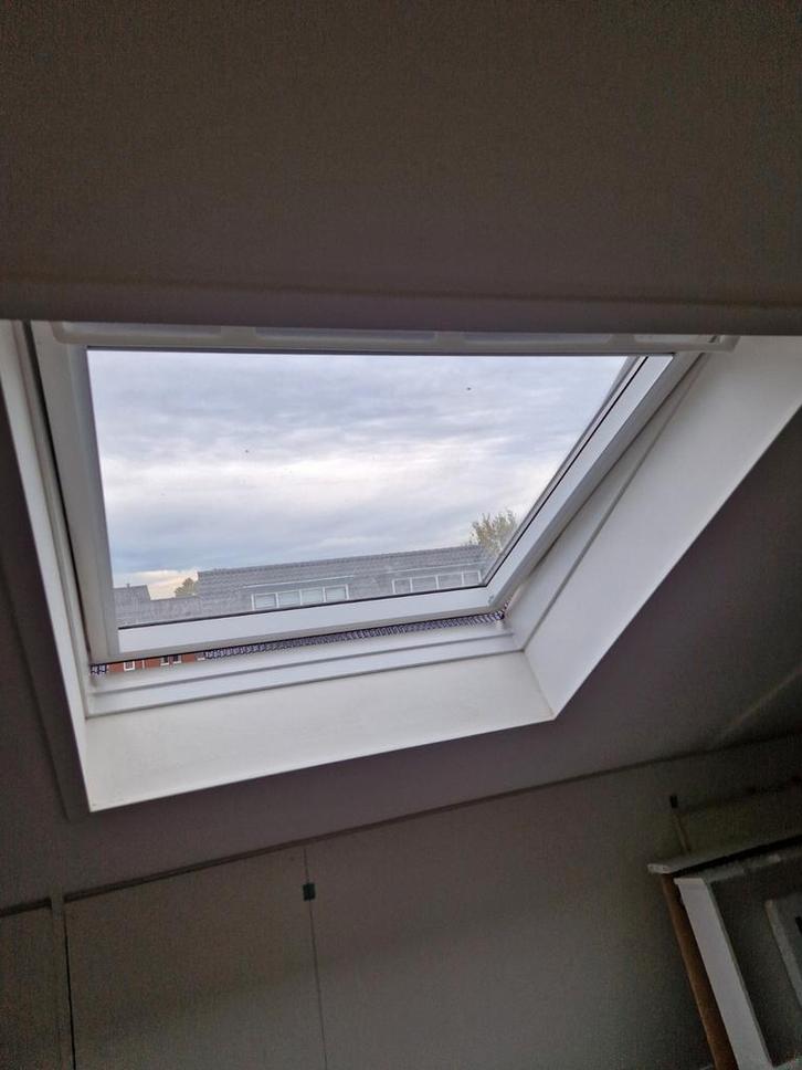 Velux dakraam s06 (114x118), Doe-het-zelf en Verbouw, Glas en Ramen, Gebruikt, Dakraam, 80 tot 120 cm, Minder dan 80 cm, Dubbelglas