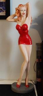 MARILYN MONROE Pin-Up BEELD in ROOD Badpak., Verzamelen, Ophalen of Verzenden, Zo goed als nieuw, Pop, Beeldje of Miniatuur