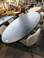 Cementex Tafel Zwart (outlet), Huis en Inrichting, Tafels | Eettafels, Ophalen, 100 tot 150 cm, Vijf personen of meer, Ovaal