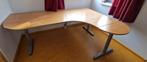 Hoekbureau in hoogte instelbaar afm. 150 cm bij 200 cm, Ophalen, Gebruikt