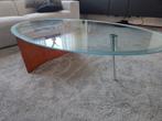 Glazen ovale salontafel met houten accenten, Huis en Inrichting, Tafels | Salontafels, Ophalen, Gebruikt, 100 tot 150 cm, 50 tot 100 cm