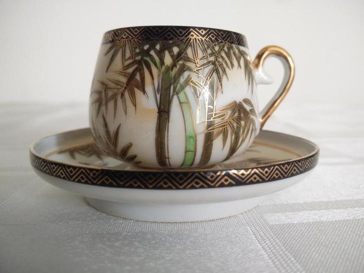 Antiek aziatisch eierschaal kop en schoteltje bamboe motief, Antiek en Kunst, Antiek | Porselein, Ophalen of Verzenden