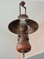 Antieke  grote hanglamp hout en messing, Huis en Inrichting, Ophalen of Verzenden, Zo goed als nieuw, Hout, Minder dan 50 cm