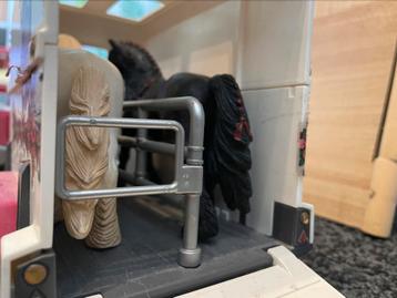 Schleich trailer beschikbaar voor biedingen
