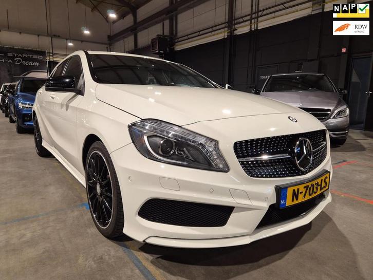 Mercedes-Benz A-klasse 180 Ambition - AMG Pakket - Clima - C, Auto's, Mercedes-Benz, Bedrijf, Te koop, A-Klasse, ABS, Airbags