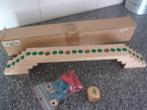 Houten Spel "BRUGGETJE LOPEN", compleet, Ophalen of Verzenden, Zo goed als nieuw, Overige typen