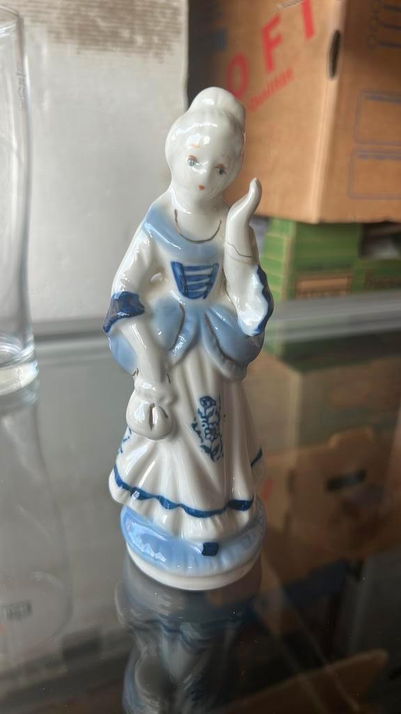 Chinees beeldje, Verzamelen, Beelden en Beeldjes, Zo goed als nieuw, Mens, Ophalen of Verzenden