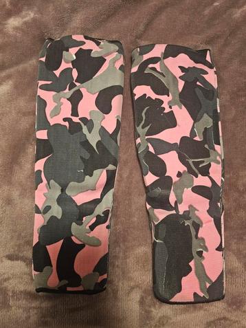 Boks Scheenbeschermers - Camouflage voor meisjes beschikbaar voor biedingen