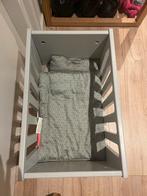 Mooi poppenbedje Done by Deer - grijs/taupe, Ophalen, Zo goed als nieuw, Ledikant