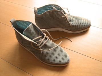 Lichtgewicht beige suede enkelschoen VIA VAI 41 snazzeys beschikbaar voor biedingen