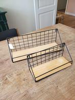 Twee leuke wandrekjes - metaal met hout, Huis en Inrichting, Ophalen, Zo goed als nieuw