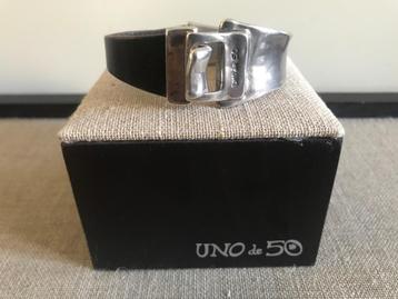 Uno de 50 armband (172) met tuigleer beschikbaar voor biedingen