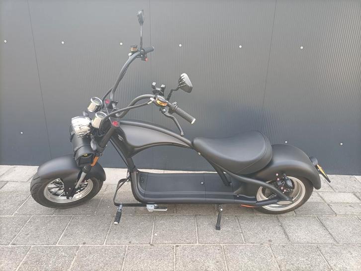 Mangosteen M1 e-chopper geel kenteken, Fietsen en Brommers, Scooters | Overige merken, Zo goed als nieuw, Elektrisch, Ophalen