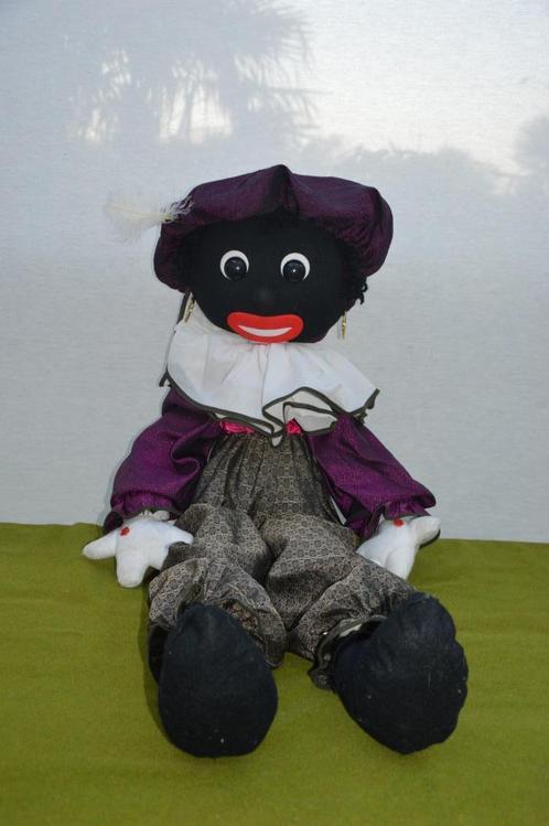 Zeer grote vintage Zwarte Piet pop van stof winkelmateriaal, Diversen, Sinterklaas, Gebruikt, Ophalen of Verzenden