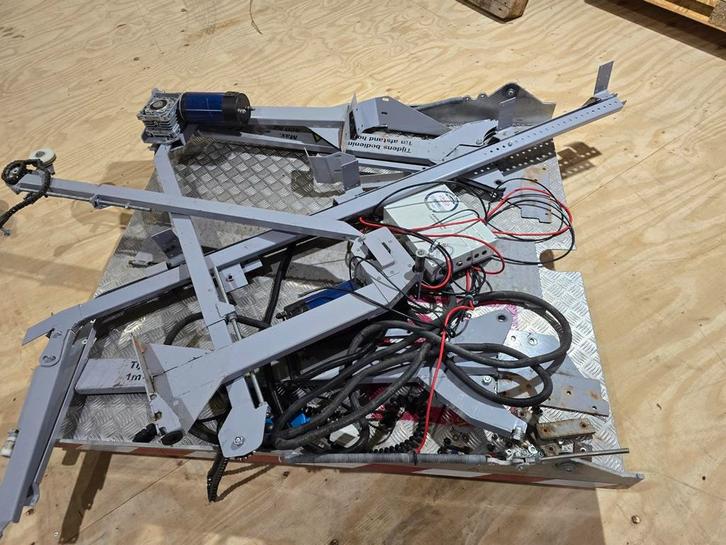 Easyloader laadklep 400 kg 2011, Auto diversen, Overige Auto diversen, Ophalen