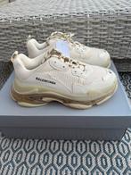 Balenciaga Triple S – Maat 41 – Gebroken Wit, Wit, Nieuw, Ophalen of Verzenden, Sneakers of Gympen