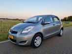 Toyota Yaris 1.0-12V VVT-i Acces/AIRCO/Trekhaak/NAP/1e eig!, Voorwielaandrijving, Stof, 750 kg, Bedrijf