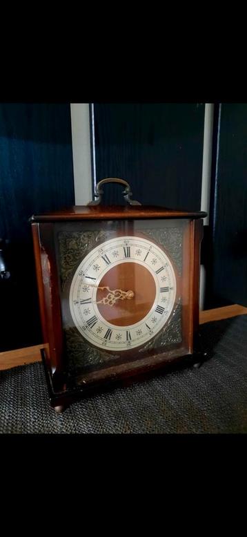 Antieke Hermle Bim Bam Tafelklok beschikbaar voor biedingen